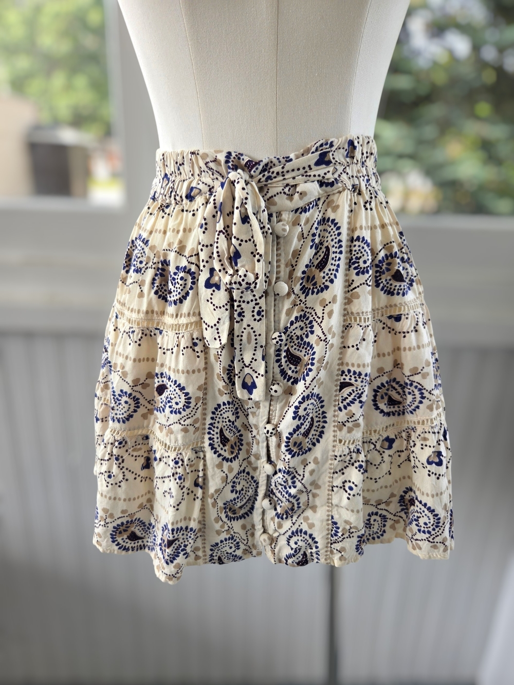 NWT Francesca’s x Angie Ivory & Blue Paisley Tiered Button-Front Mini Skirt- S
